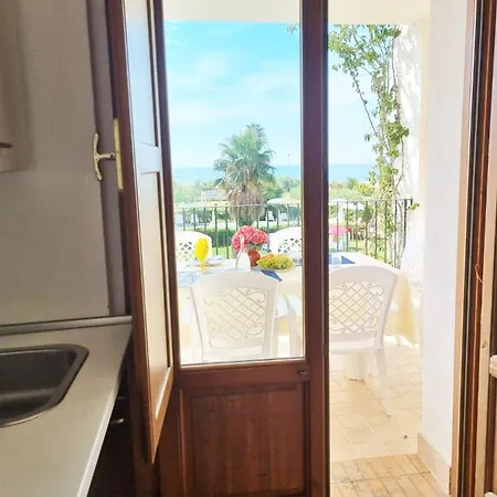 Ferienwohnung Fur 6 Personen Ca 55 Qm In San Leonardo Di Cutro, Kalabrien Provinz Crotone *