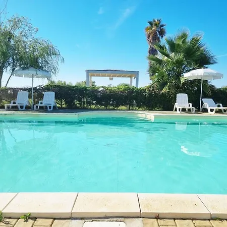Ferienwohnung Fur 6 Personen Ca 55 Qm In San Leonardo Di Cutro, Kalabrien Provinz Crotone *